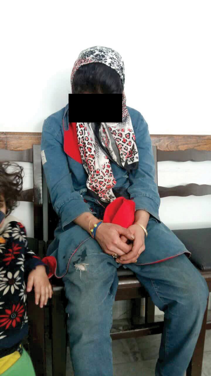 زن معتاد