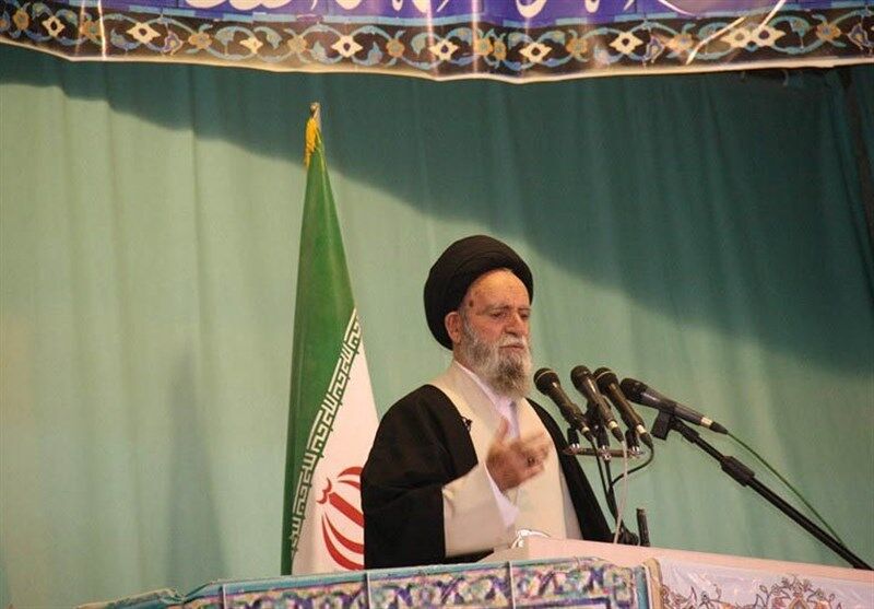 امام جمعه موقت زنجان دار فانی را وداع گفت