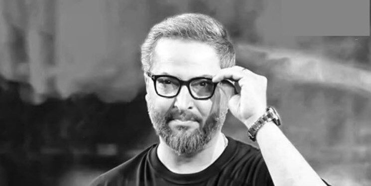 غلط املایی عجیب در بنر مراسم سالگرد مرحوم مهرداد میناوند+عکس