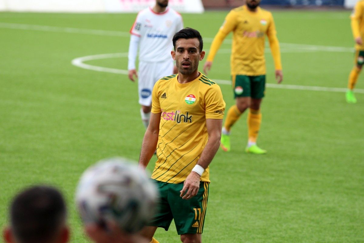 شکایت یک پرسپولیسی از بازیکن اسبق استقلال که به زندان محکوم شد!+عکس