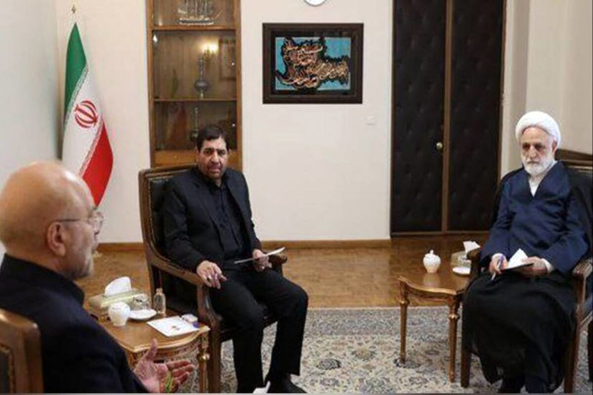 برگزاری جلسه فوق العاده سران قوا به میزبانی مخبر
