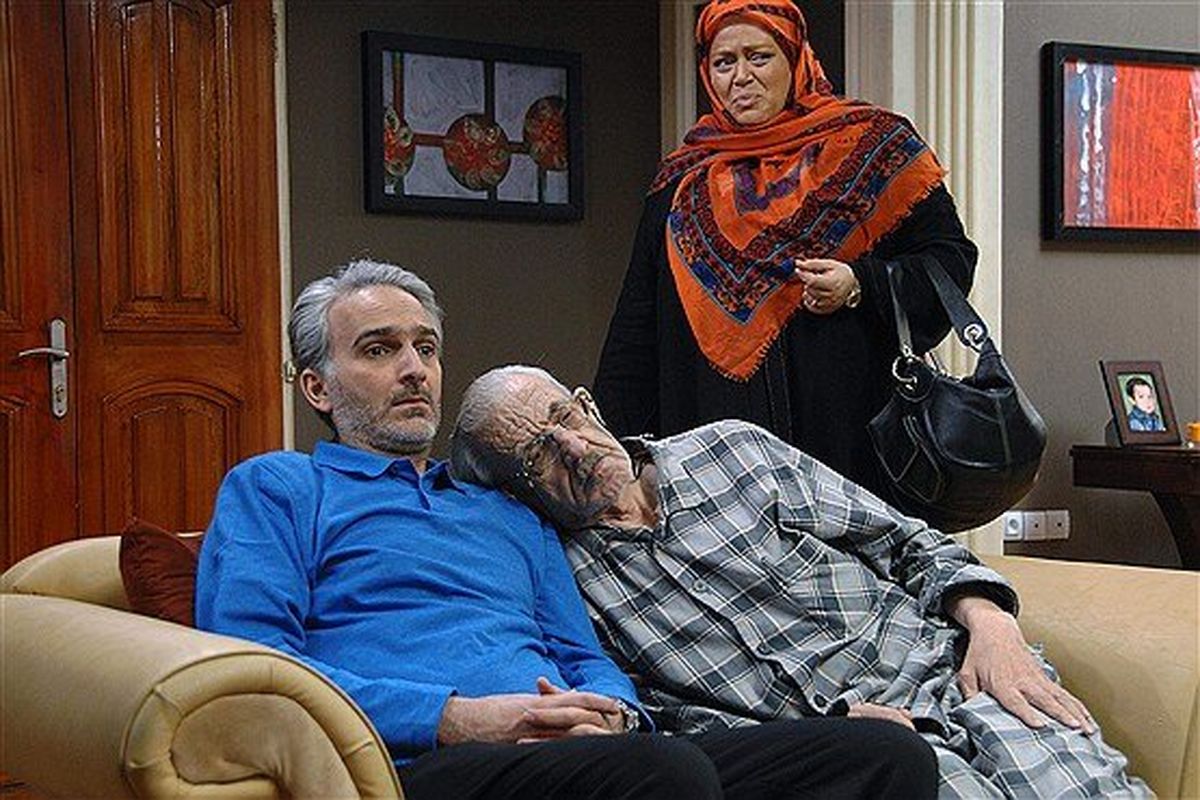 بازیگر مشهور تلویزیون مهاجرت کرد/ تصاویر آنور آبی