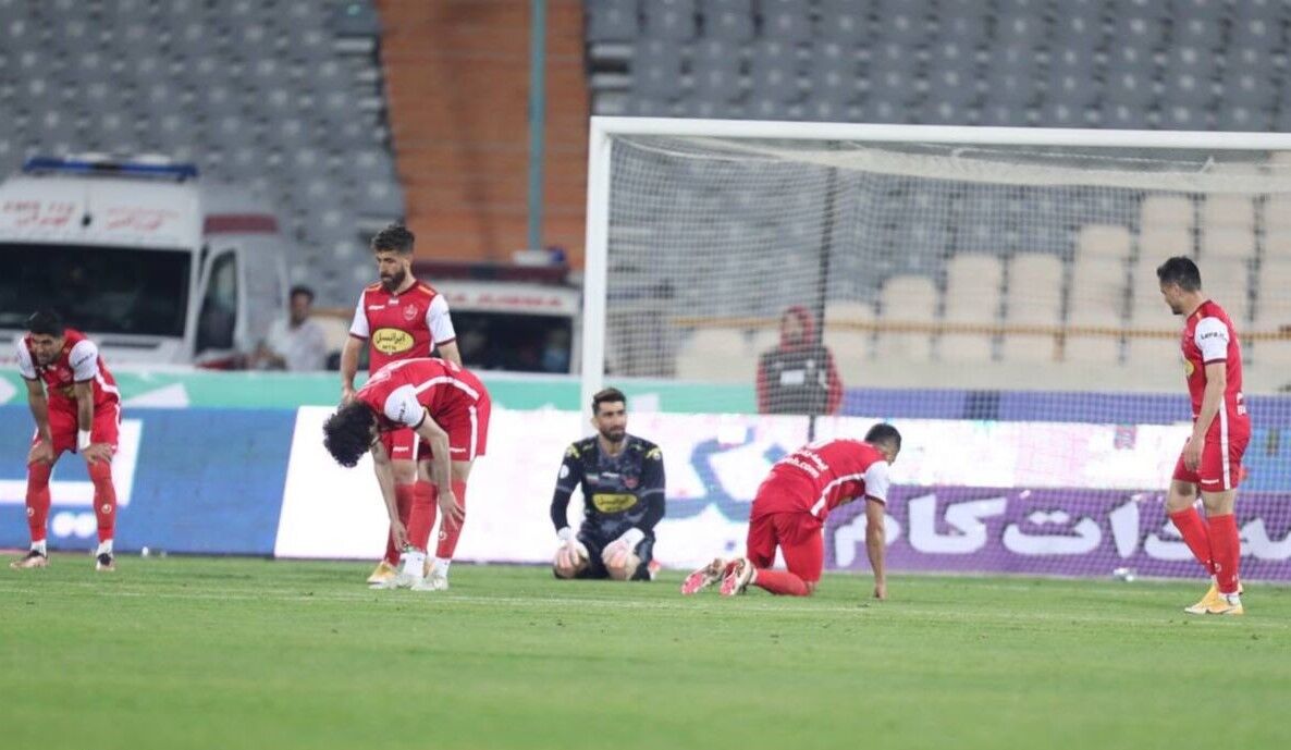 تاثیر حاشیه ها در دور شدن پرسپولیس از قهرمانی!