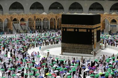 همراه داشتن حتی یک قرص در حج جرم است