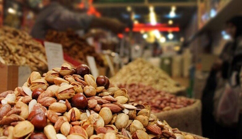 قیمت های عجیب در بازار خشکبار ؛ سنجد هم لاکچری شد | جدیدترین قیمت پسته، بادام‌، تخمه و انواع خشکبار