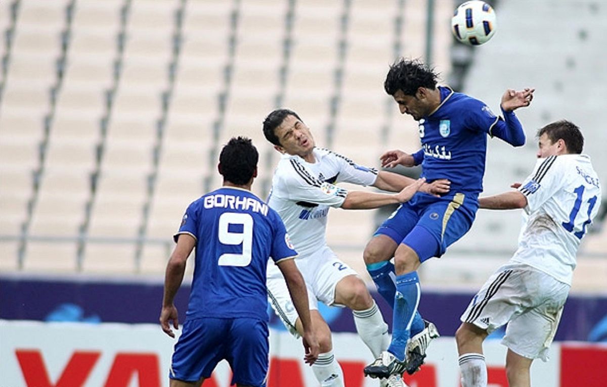 کری‌خوانی پاختاکور برای استقلال در آستانه مسابقه دو تیم

