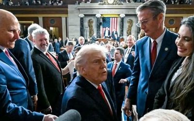 ترامپ افکار عمومی آمریکا را برای جنگ با ایران آماده می‌کند
