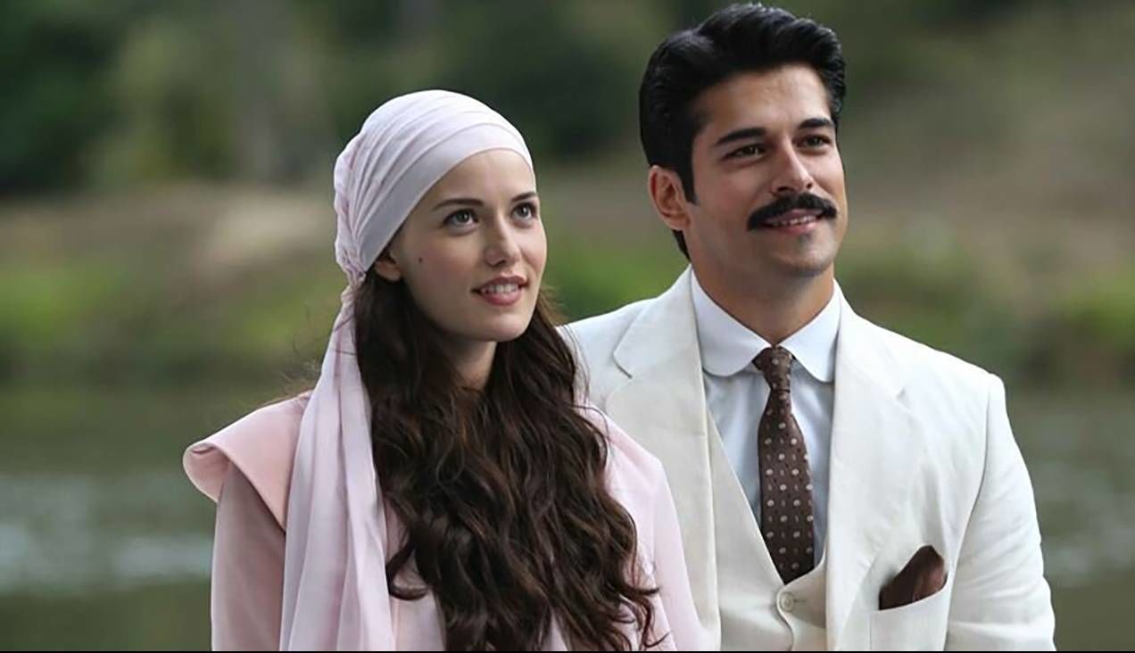عکس جذاب از بوراک اوزچویت و فاحریه اوجن