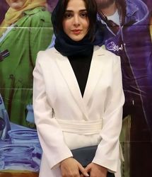  استایل المیرا دهقانی برای شب‌نشینی یلدا