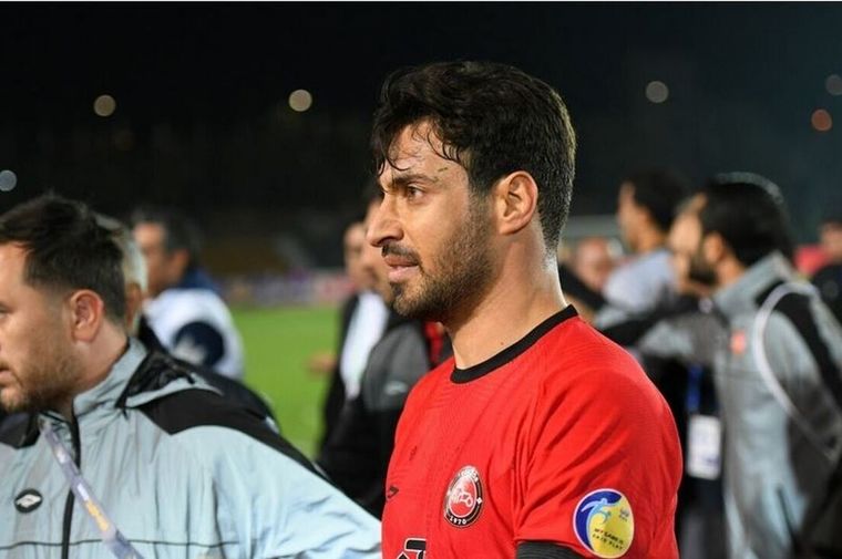 توهین بی ادبانه شجاع خلیل‌زاده به مردم!/ عکس