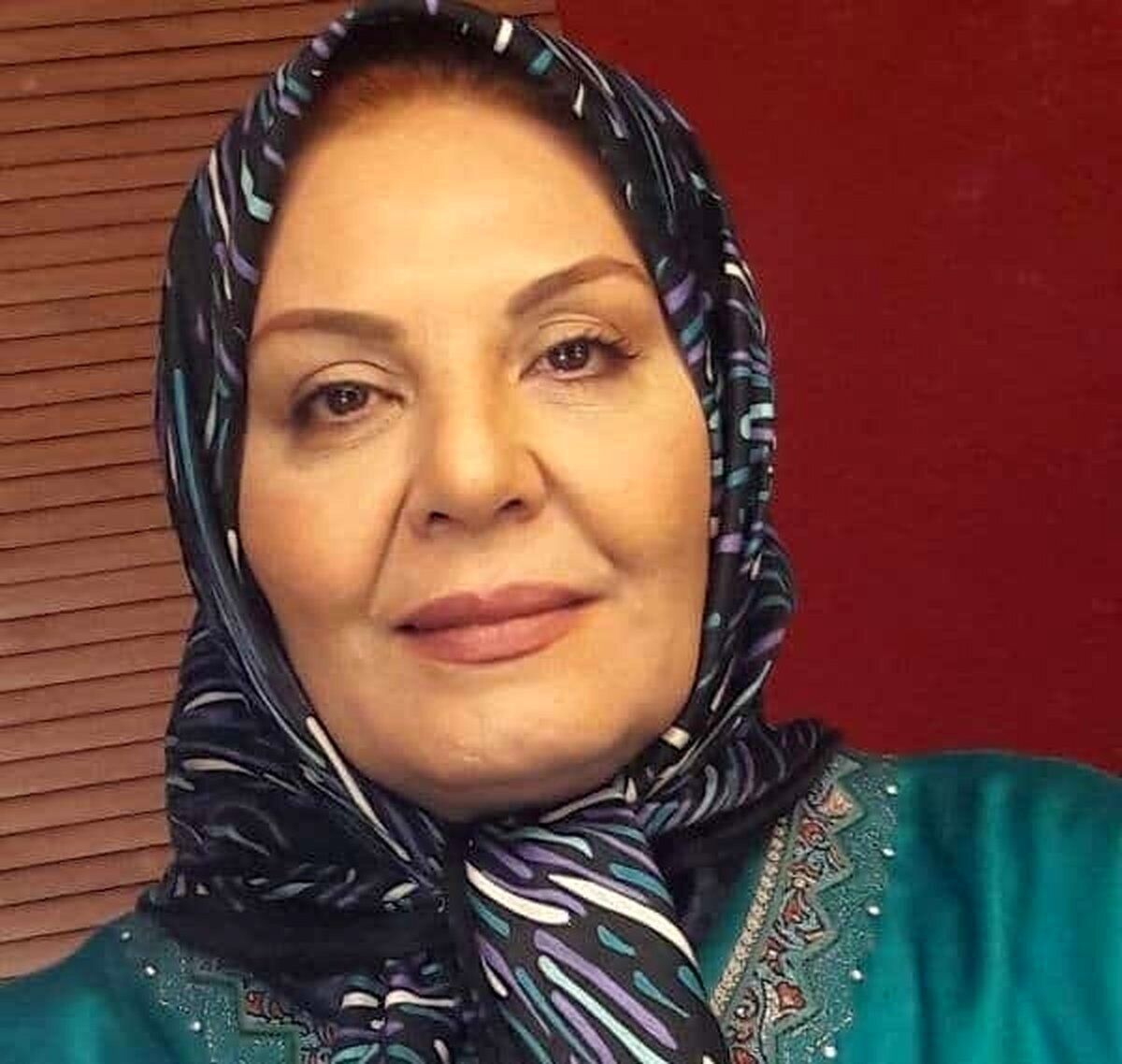 رقص و خوشحالی خانم بازیگر پس از شکست سرطان +ببینید