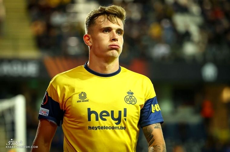 استوری جنجالی ستاره دورگه فوتبال درباره آناهیتا درگاهی