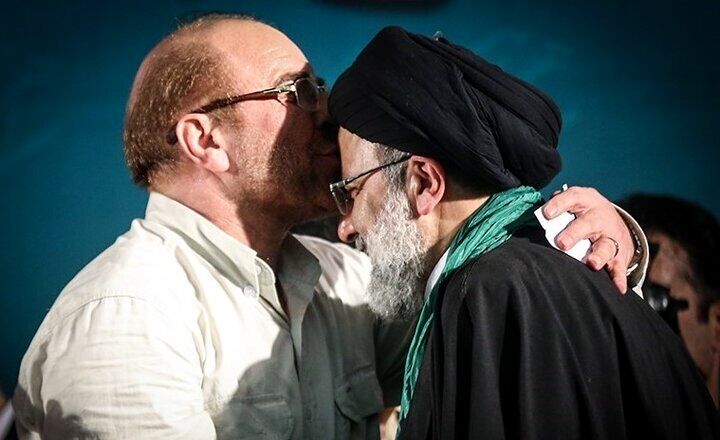 آقای قالیباف! چه خبر از مرغ 10 هزارتومانی شما؟ 
