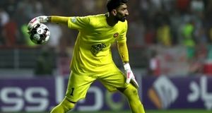 تصویر جنجالی بیرانوند در کنار سرمبی استقلال+عکس