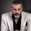 چشمان ورم کرده علیرام نورایی/ عکس