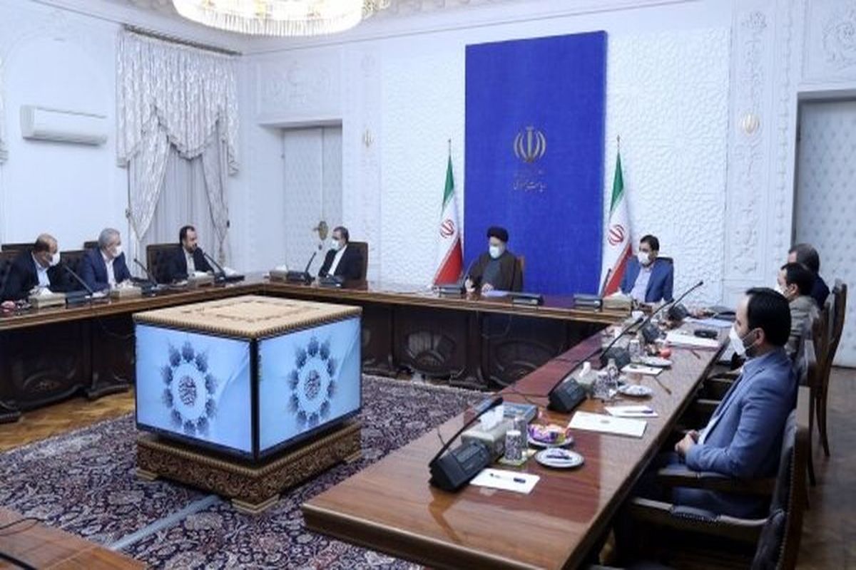 دستور مهم رئیسی به وزارت اقتصاد و بانک مرکزی
