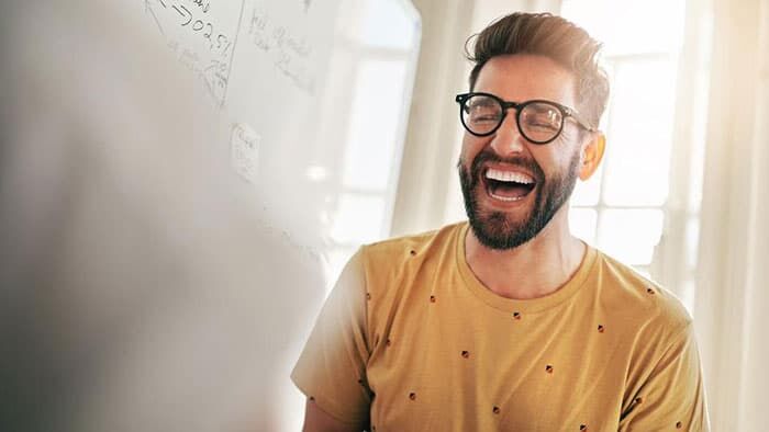 خلاقیت جالب مادر ایرانی برای ترک سیگار فرزندش دیدنی شد +عکس