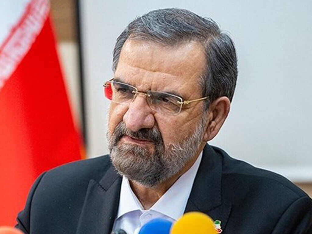 رضایی:خواهید دید که آمریکایی‌ها در فرودگاه امام تقاضای دیدار با رهبر انقلاب را می‌کنند