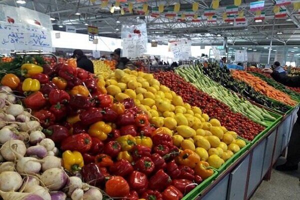 کاهش ۴۰ درصدی قیمت میوه