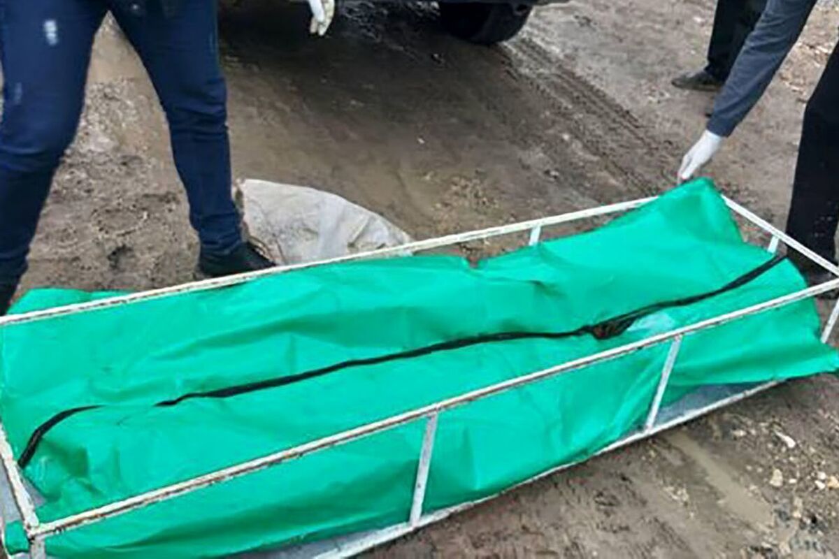 بلندشدن مرده در حساس ترین جای مراسم تدفین+ عکس
