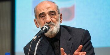 دفاع تمام قد حسین شریعتمداری از یک نامزد ریاست جمهوری