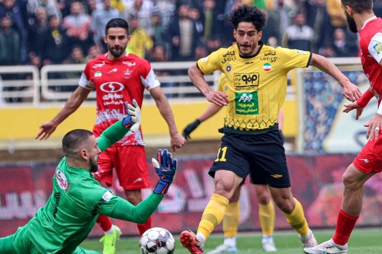اعلام روز و ساعت بازی پرسپولیس سپاهان 