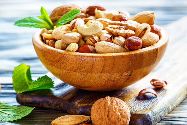 خواص آجیل برای لاغر شدن شما