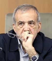 شباهت جالب و بسیار زیاد این پیرمرد قائناتی به پزشکیان