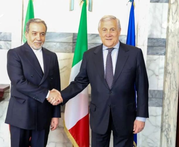دیدار عراقچی با وزیر خارجه ایتالیا پیش از آغاز مذاکرات