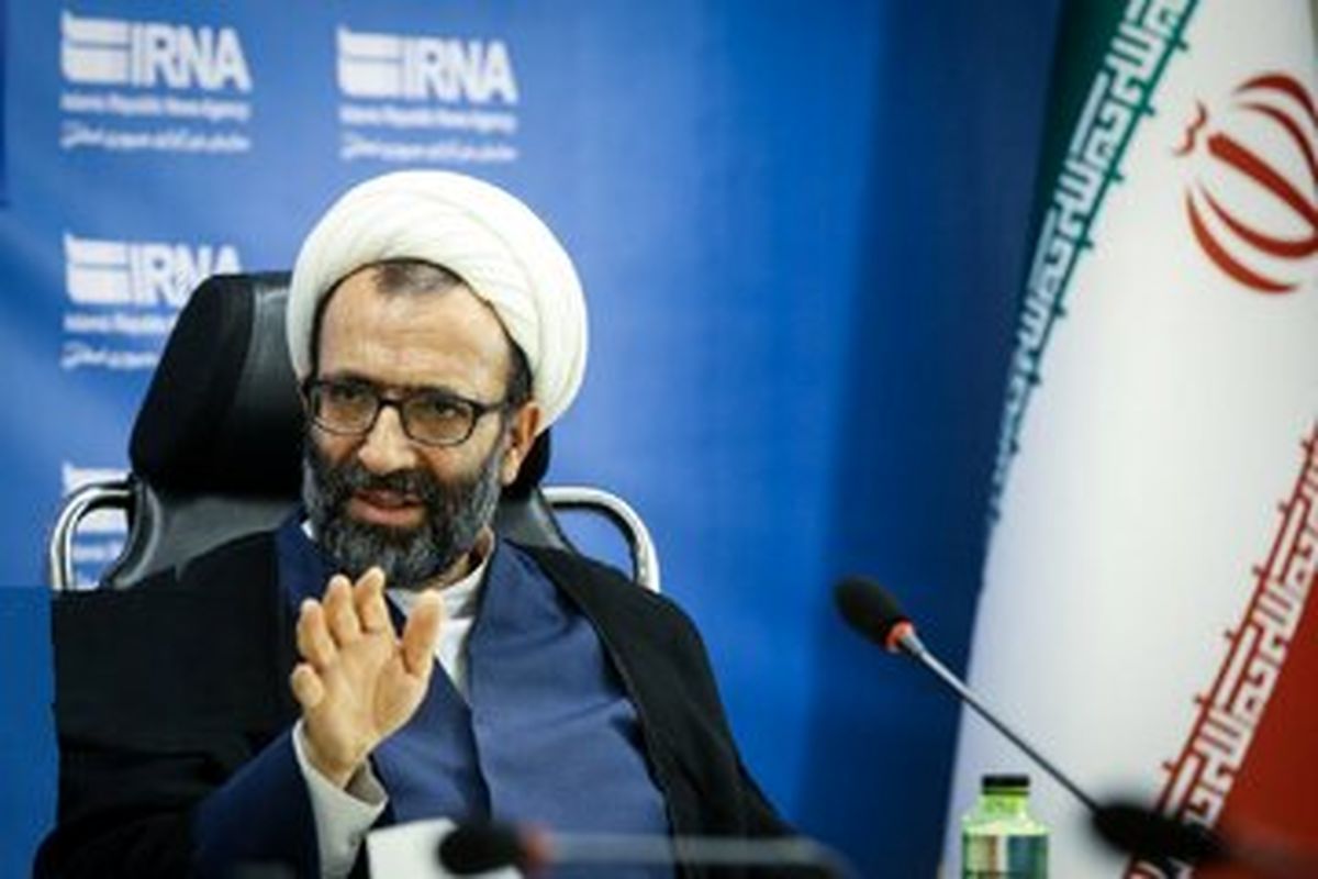 ادعای جالب سلیمی در خصوص سید محمد حسینی؛ برای برقراری روابط مناسب میان دولت و مجلس تلاش زیادی کرد!
