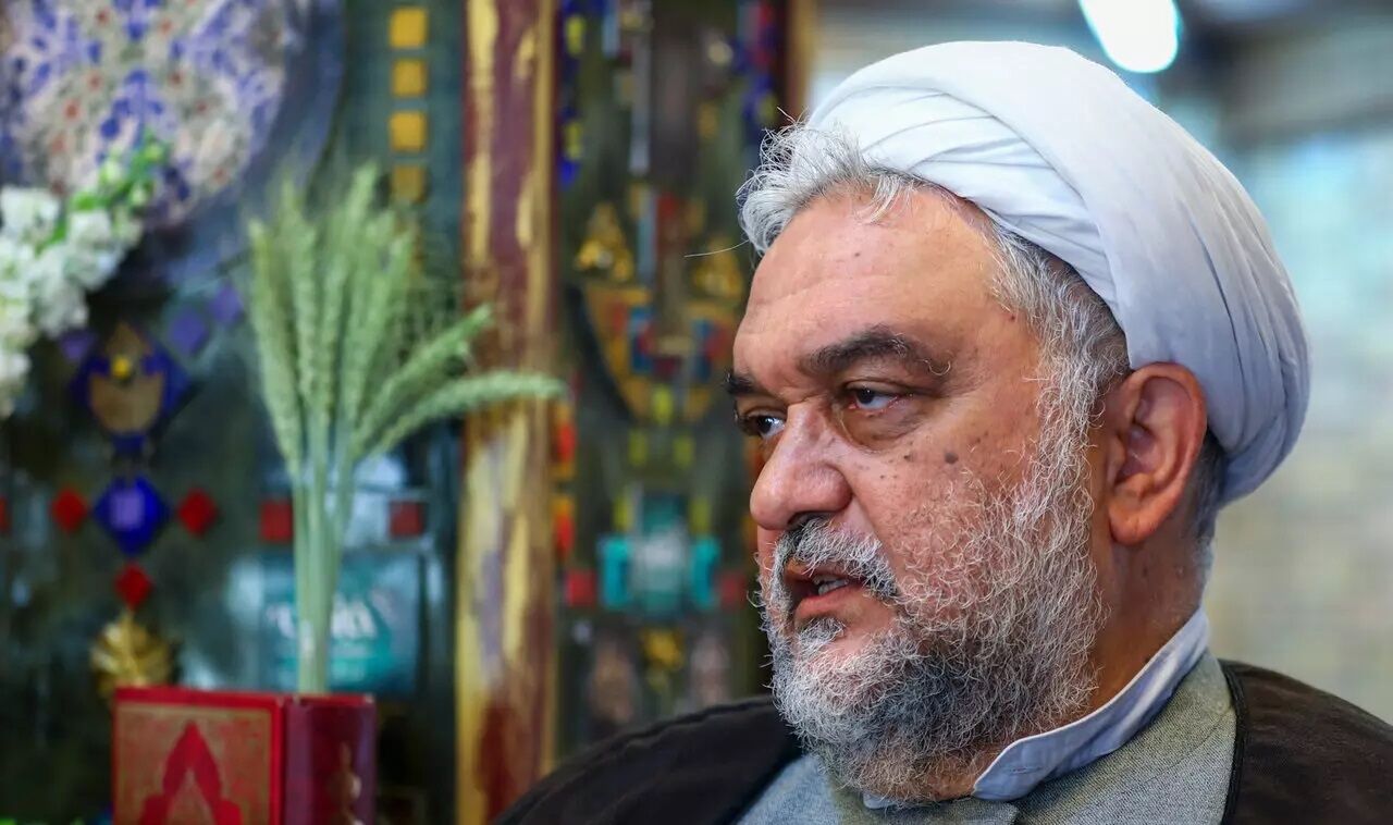 دولت دیگر حاضر به همکاری با احمدی نژاد نیست/احمدی‌نژاد سرخورده شده