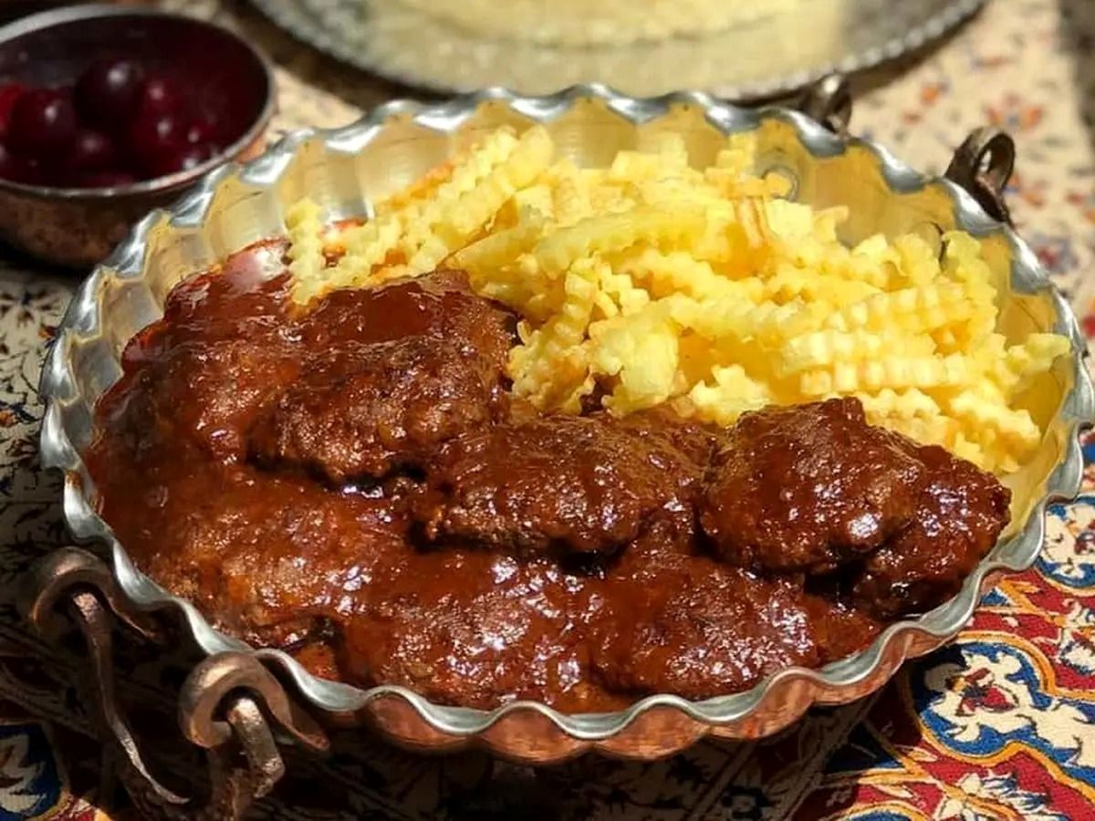 طرز تهیه کوکو گردو (آغوز کوکو