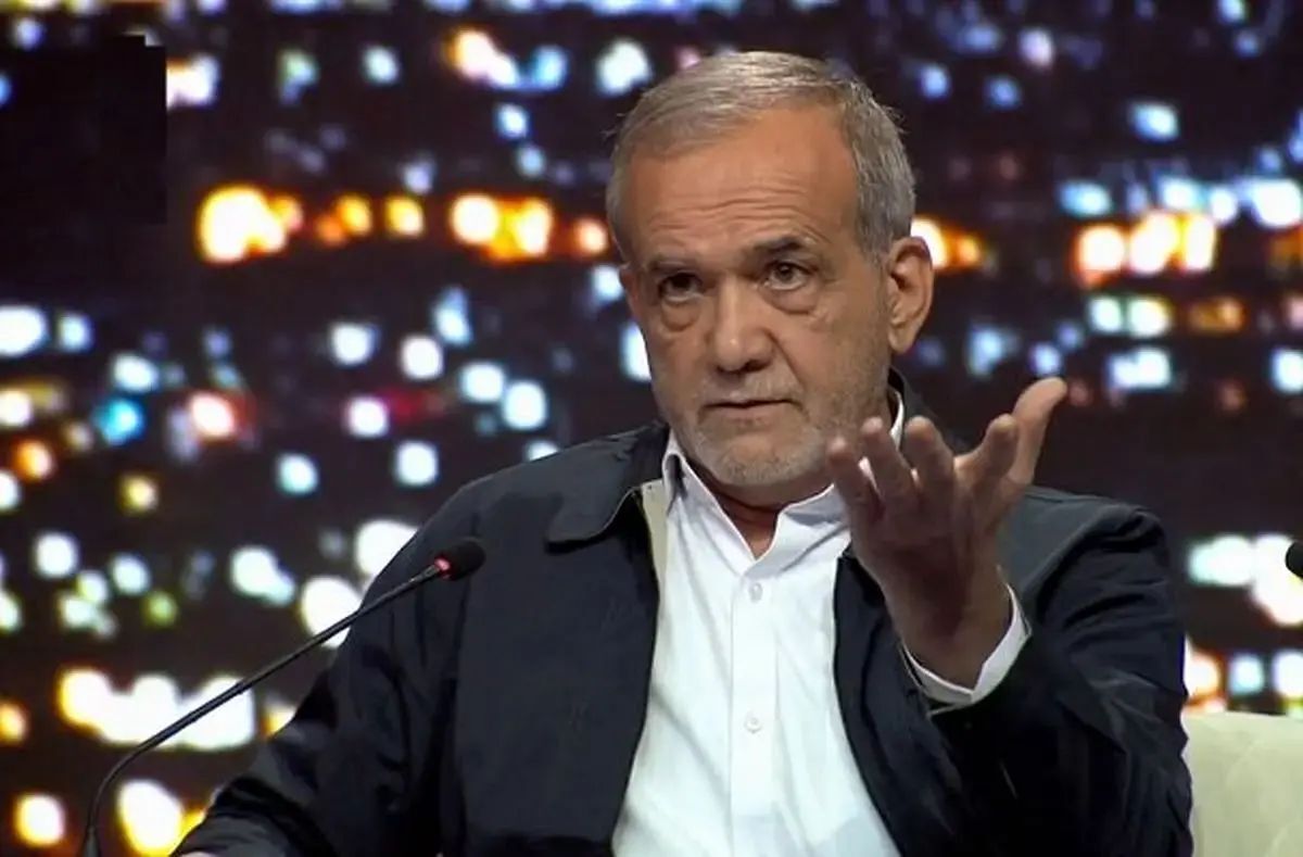 پزشکیان در مناظره امشب:جلیلی مدام داد و فریاد می کند / جلیلی: این حرف ها تکراری است
