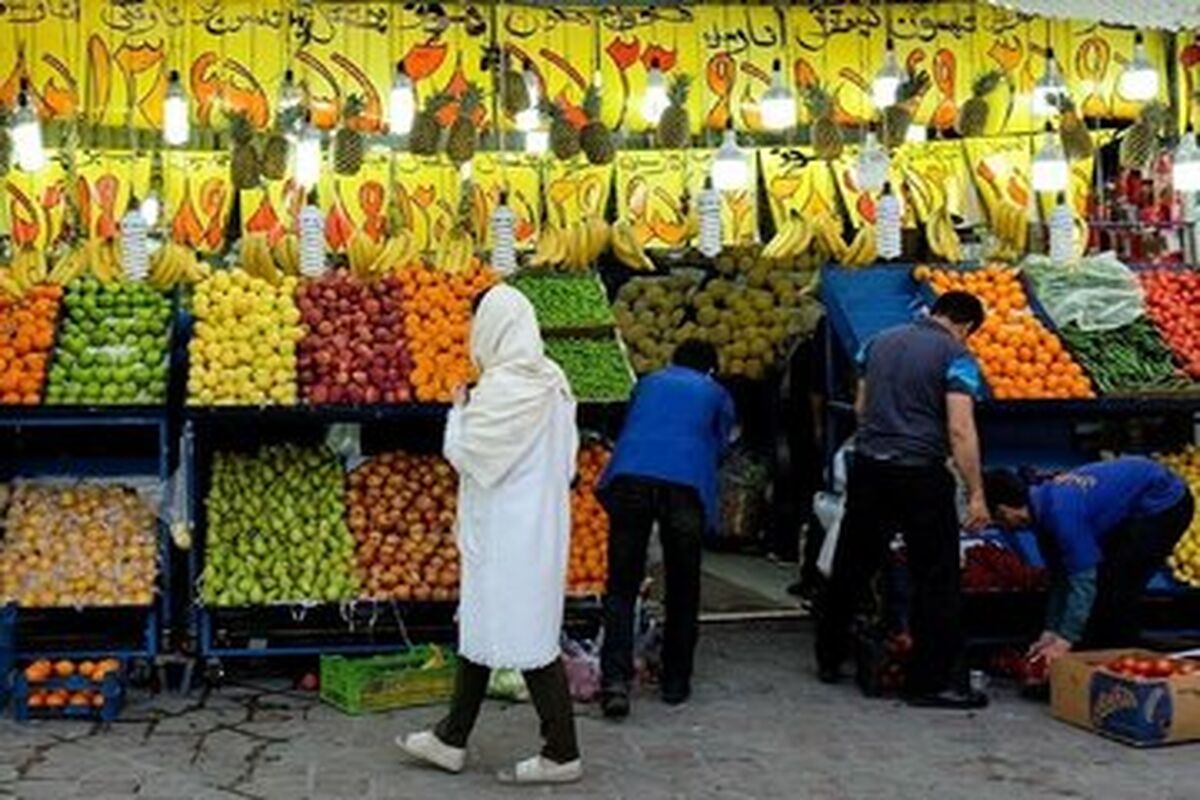  خریدن و خوردن میوه‌ هم لاکچری شد!