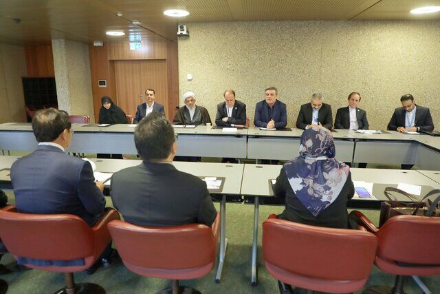 حاجی‌ بابایی: کشورهای اسلامی با یک‌جانبه‌گرایی مبارزه کنند