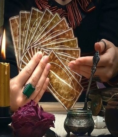 رمالی که در یک نگاه عاشق زن شوهردار شد