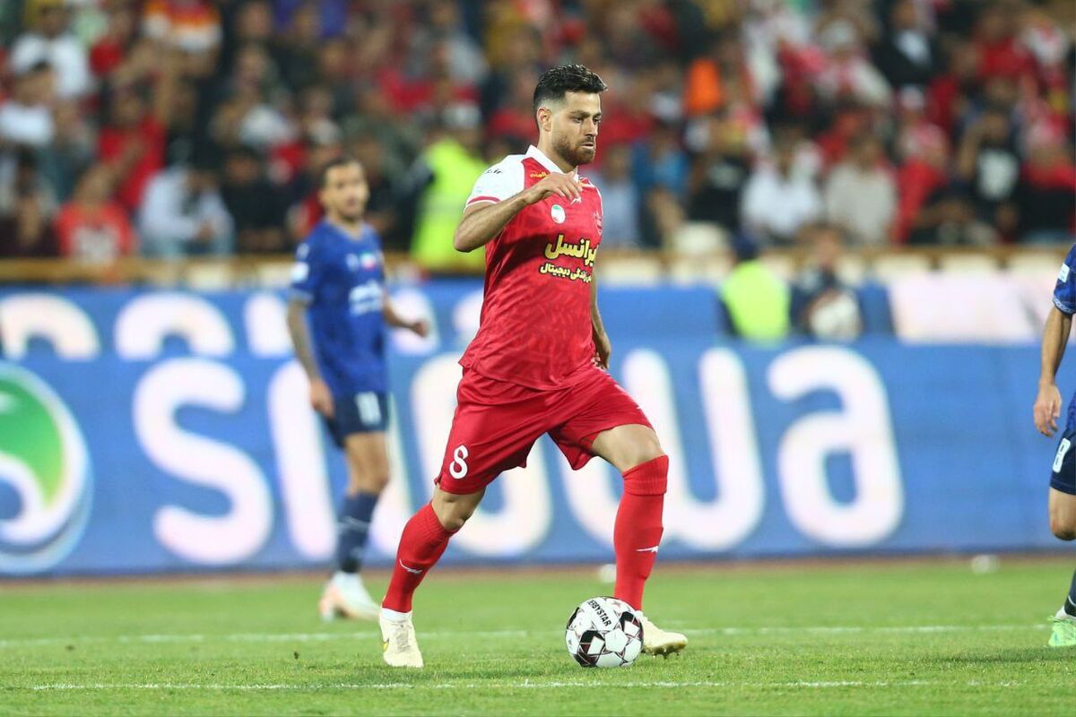 تمدید قرارداد با ستاره پرسپولیس