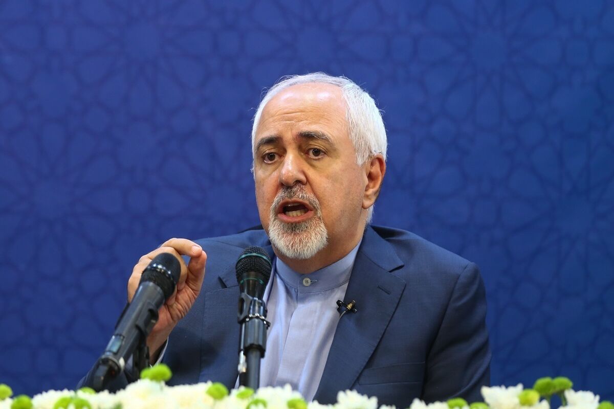 ظریف: هرجا باشم ازرئیس جمهور و دولتش حمایت و پشتیبانی خواهم کرد

