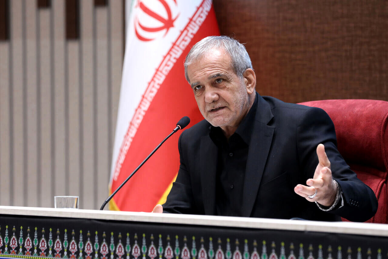رئیس جمهور فردا به مجلس می‌رود