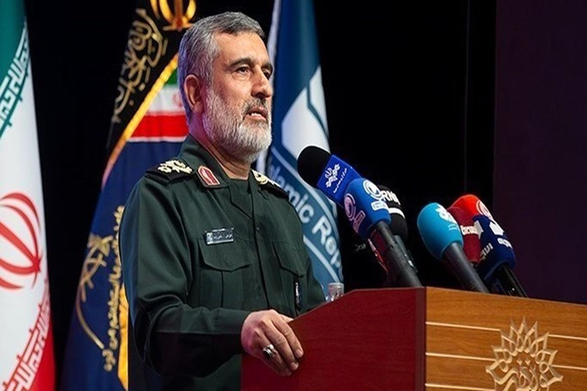 ارتش آمریکا یارای مقاومت در برابر قدرت دفاعی ایران را ندارد /جزو قدرت‌های برتر در جهان هستیم