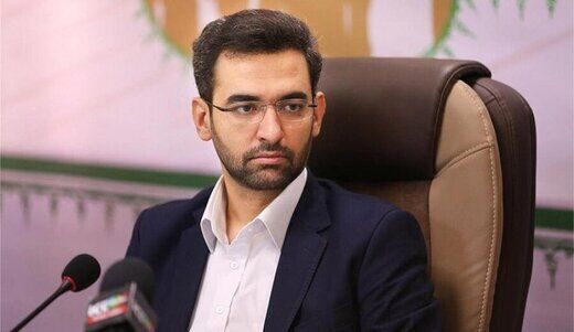 آذری جهرمی دست بردار استقلال نیست؛ کری عجیب از وزیر پرسپولیسی!