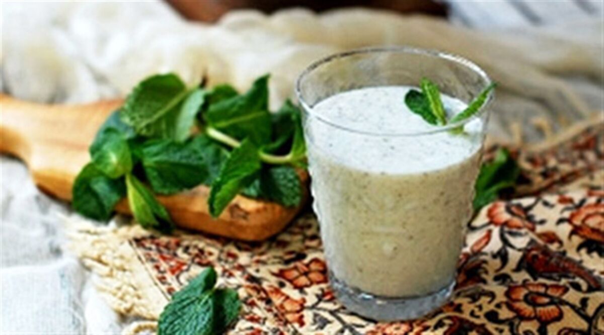 عوارض خوردن دوغ برای سلامت بدن