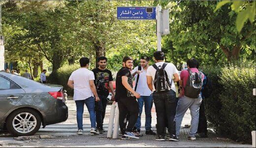 چه تعداد دهه هشتادی داریم؟/ پاسخ یک جمعیت‌شناس