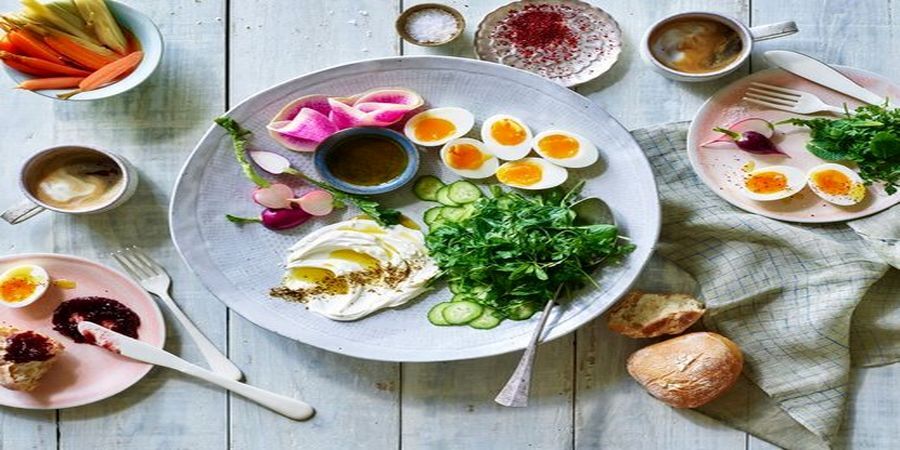 صبحانه چی بخوریم؟ | دستور پخت پیتزای مربا یا خاگینه تبریزی مدرن به ساده‌ ترین روش ؛ تنها در ۷ دقیقه