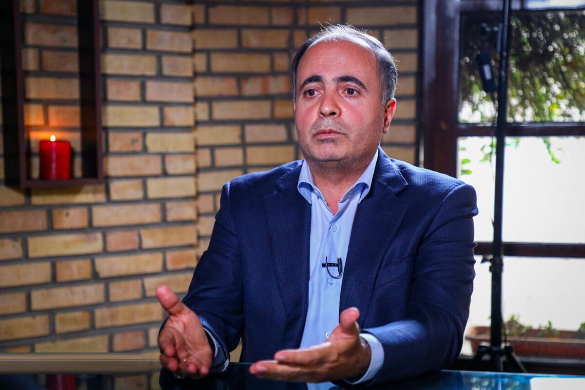 
نوری قزلجه: شاید از قالیباف و کمیسیون‌ها برای بازگشت گشت ارشاد کسب نظر شده باشد، اما از صحن نه
