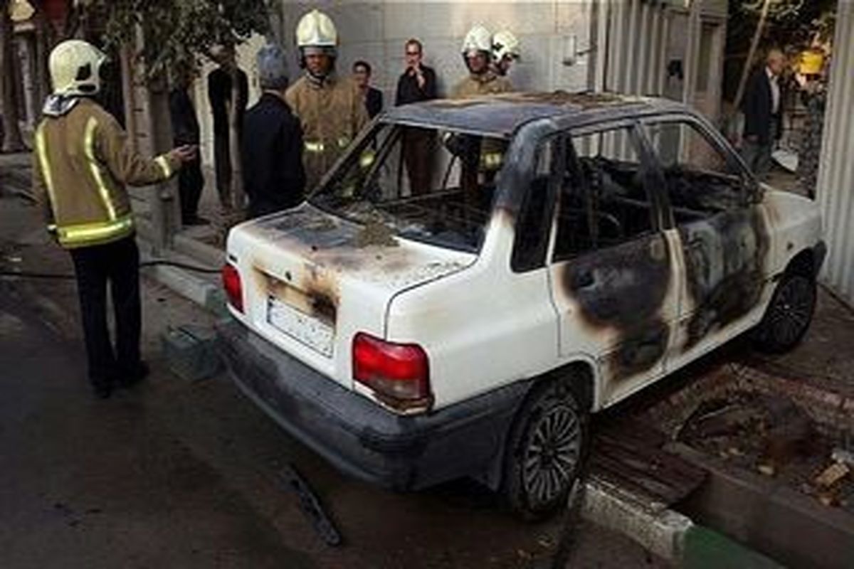 عروس جوان با همدستی پسر غریبه ماشین نامزدش را آتش زد