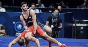  کشتی گیران فرنگی ایران فردا پنج شنبه ۲۷ شهریور از ساعت ۱۲ تا ۱۵:۳۰ روی تشک می روند