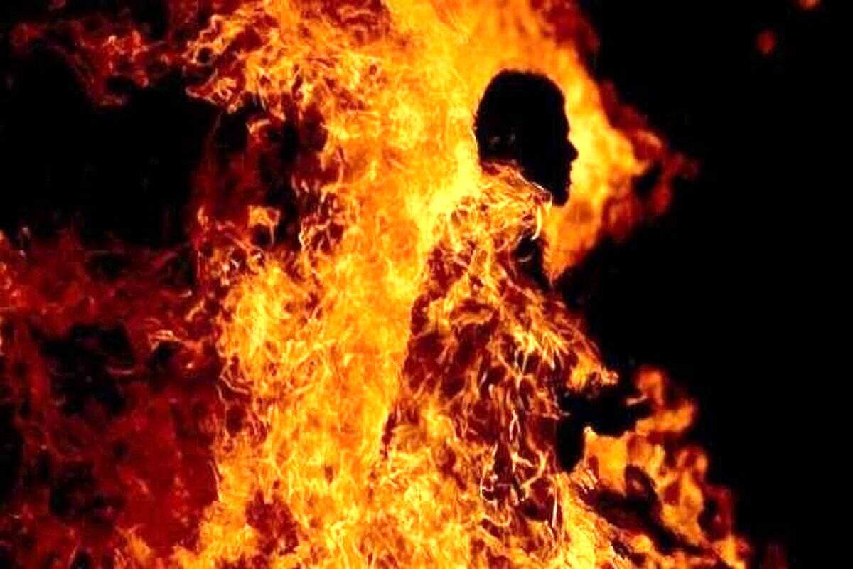 زن دیوانه بخاطر مرد غریبه شوهرش را به آتش کشید