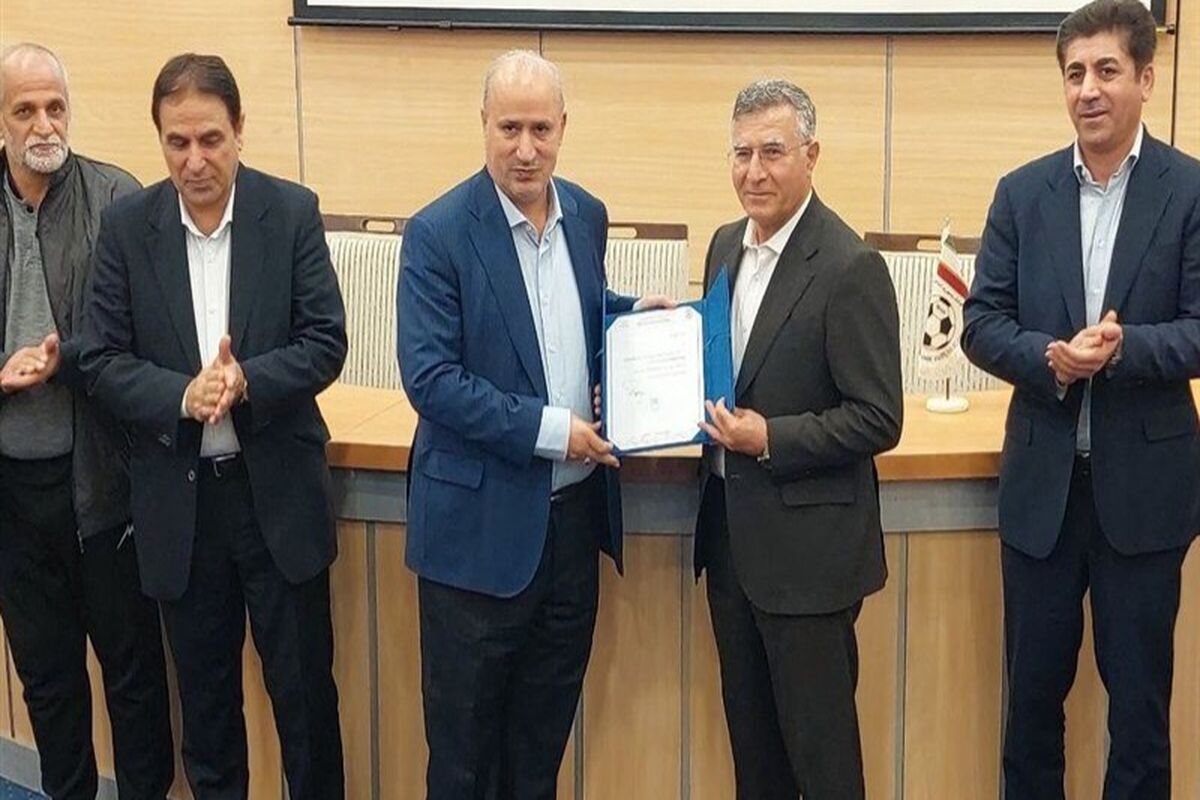 مجید جلالی: سرخابی‌ها شایستگی قهرمانی یکسان را دارند