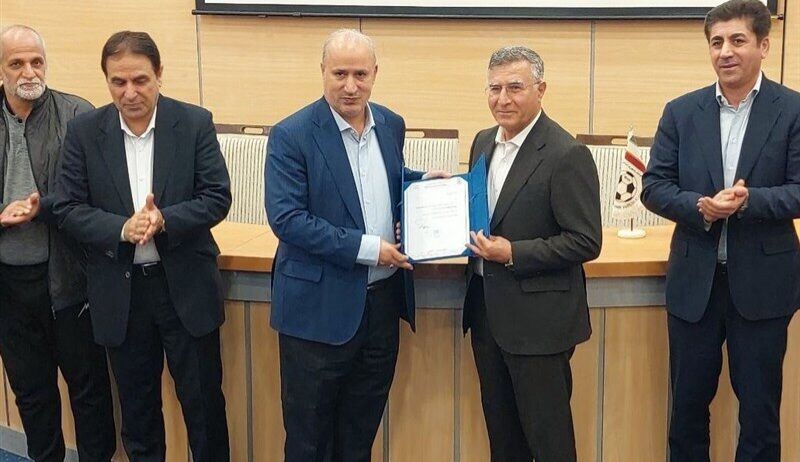مجید جلالی: سرخابی‌ها شایستگی قهرمانی یکسان را دارند